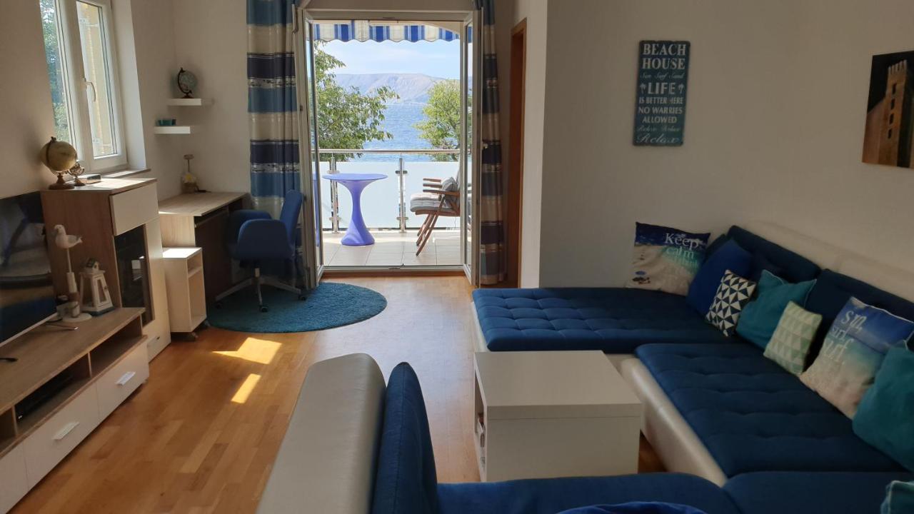 Beachfront Apartmant Veli ノヴィ・ヴィノドロスキー エクステリア 写真